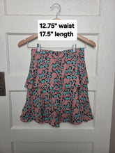 Load image into Gallery viewer, WOMENS SIZE SMALL - Lofty Manner, Ruffled Skirt, Quinty pink blue NWT B63