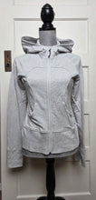Load image into Gallery viewer, WOMENS SIZE SMALL TO MEDIUM - Lululemon, running hoodie GUC B63