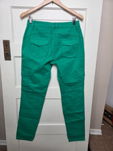 Load image into Gallery viewer, WOMENS SIZE 29, CULTURE Malou Fit Mid Waist, Green Cargo Pants NWT B63