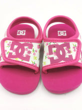 Load image into Gallery viewer, GIRL SIZE 6 TODDLER - DC, Pink Floral Velcro Sandals EUC B59
