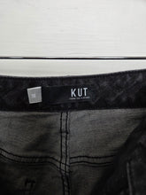 Load image into Gallery viewer, WOMENS PLUS SIZE 16 - KUT from the Kloth jeans, Rachael High Rise Fab Ab Mom Jean NWT B63