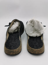 Load image into Gallery viewer, WOMENS SIZE 7 - Teva 'de La Vina' Mule EUC B61