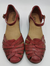Load image into Gallery viewer, WOMENS SIZE 7.5 - CLARK'S Bendables Mary Jane Sandals EUC B61