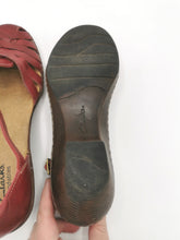 Load image into Gallery viewer, WOMENS SIZE 7.5 - CLARK'S Bendables Mary Jane Sandals EUC B61