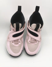 Load image into Gallery viewer, GIRLS TODDLER SIZE 11C - NIKE, Basketball Running Shoes EUC B60