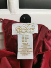 Load image into Gallery viewer, BABY GIRL 3-6 MONTHS HEIRLOOMS DRESS NWOT - Faith and Love Thrift