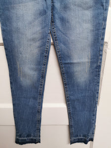 GIRL SMALL 6-7 YEARS DEX JEANS NWT - Faith and Love Thrift