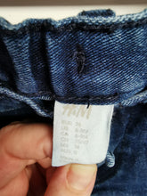Load image into Gallery viewer, BABY GIRL 6-9 MONTHS H&amp;M JEANS EUC - Faith and Love Thrift