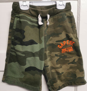 BOY SIZE SMALL (6-7 YEARS) GAP ARMY SHORTS VGUC - Faith and Love Thrift