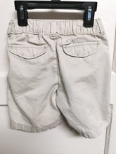 Load image into Gallery viewer, BOY SIZE 3 YEARS OSHKOSH CASUAL SHORTS EUC - Faith and Love Thrift