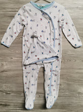 Load image into Gallery viewer, BABY BOY SIZE 12/18 MONTHS - JOHN LEWIS Soft Onesie Seeper / Matching Hat EUC

SNAP BUTTON ONESIE WITH MATCHING HAT + CUTE PUPPY PATTERN

Quality made UK Brand

