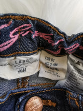 Load image into Gallery viewer, BABY GIRL 2-4 MONTHS H&amp;M JEANS EUC - Faith and Love Thrift
