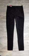Load image into Gallery viewer, GIRL SIZE 16 JUNIOR URBAN KIDS SKINNY PANTS NWT - Faith and Love Thrift