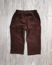 Load image into Gallery viewer, BOY SIZE 2 YEARS GAP FLEECE PANTS EUC - Faith and Love Thrift