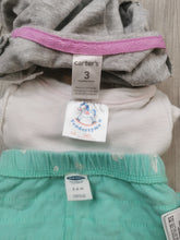 Load image into Gallery viewer, BABY GIRL SIZE 0-3 MONTHS MIX N MATCH OUTFIT EUC - Faith and Love Thrift