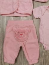 Load image into Gallery viewer, BABY GIRL 0-3 MONTHS MIX N MATCH 3-PIECE OUTFIT EUC - Faith and Love Thrift
