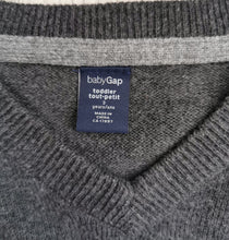 Load image into Gallery viewer, BOY SIZE 3 YEARS GAP V-NECK DRESS SWEATER EUC - Faith and Love Thrift