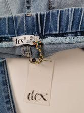 Load image into Gallery viewer, GIRL SIZE LARGE (12) DEX SKINNY JEANS NWT - Faith and Love Thrift