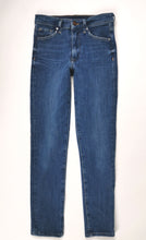 Load image into Gallery viewer, WOMENS SIZE 25 H&amp;M HIGHRISE SKINNY JEANS EUC - Faith and Love Thrift