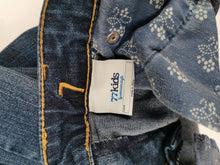 Load image into Gallery viewer, GIRL SIZE 7 AMERICAN EAGLE FLARRED FIT JEANS EUC - Faith and Love Thrift