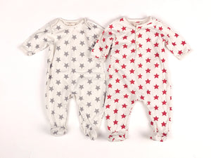 BABY BOY Size 0-3 Months - The GAP Organic Cotton Onesies 2-Pack Soft, Footed VGUC

Quality made and soft!  Absolutely adorable 

