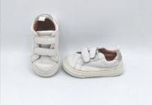 Load image into Gallery viewer, GIRL SIZE 5 TODDLER - BABY GAP, White Velcro Shoes VGUC - Faith and Love Thrift
