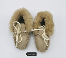Load image into Gallery viewer, BABY GIRL SIZE 3/4 TODDLER - BABY MOCCASIN, TAN, LINED EUC - Faith and Love Thrift