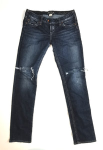WOMENS SIZE W28/L33  - SILVER JEANS, Tuesday Style, Low rise, Boot-cut, Ripped Knees EUC - Faith and Love Thrift
