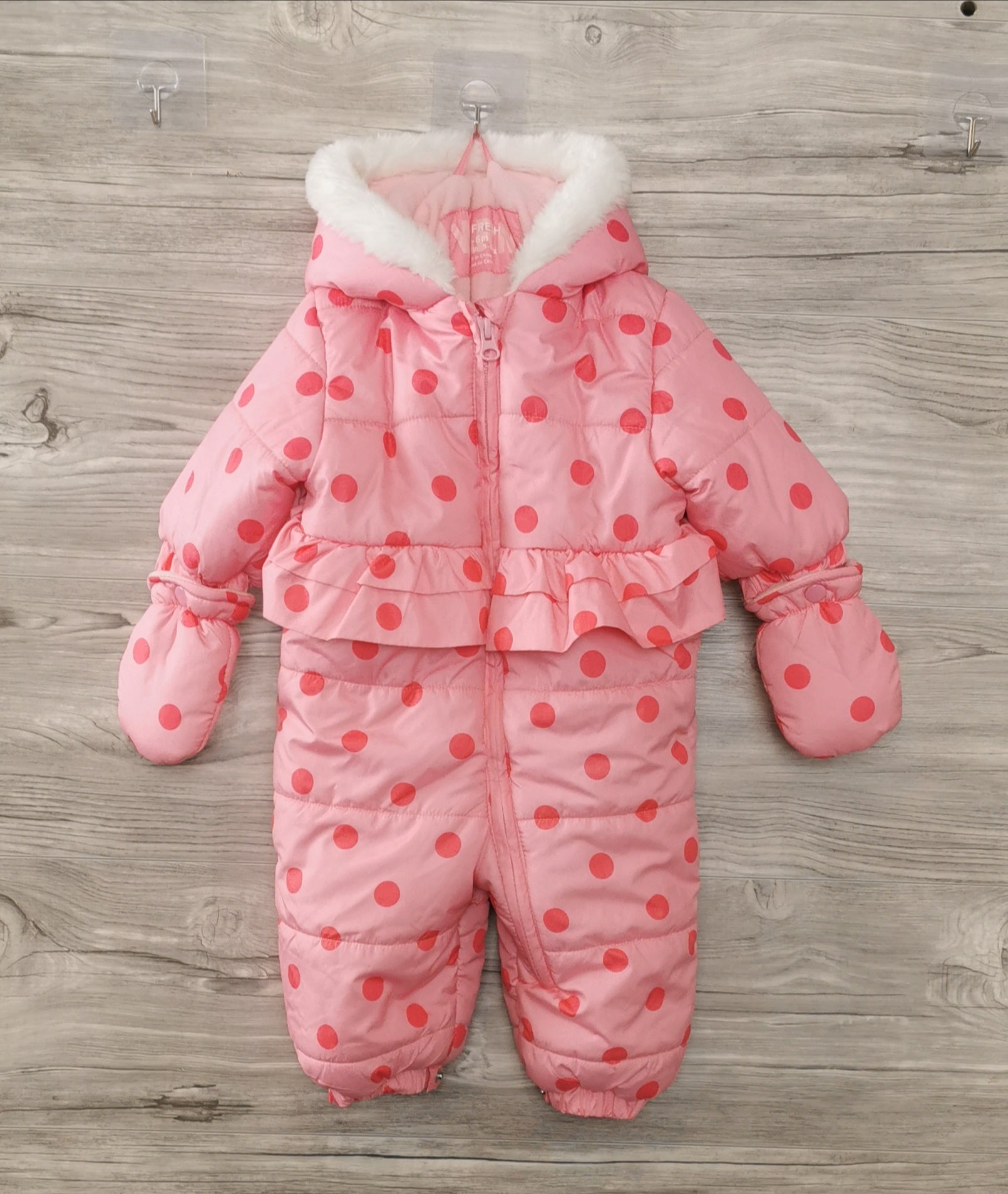 BABY GIRL SIZE 3/6 MONTHS JOE FRESH, Pink Polkadot Ruffled Snowsuit EUC B27