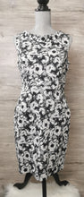 Load image into Gallery viewer, WOMENS SIZE 10P - LOFT Fitted Dress, Boatneck EUC - Faith and Love Thrift