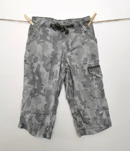 Load image into Gallery viewer, BOY SIZE 10 YEARS - CHEROKEE, Long Cargo Shorts EUC - Faith and Love Thrift