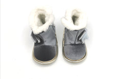 Load image into Gallery viewer, GIRL SIZE 3 TODDLER - Soft Fuzzy Boots NWOT - Faith and Love Thrift