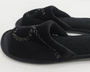 WOMENS SIZE SMALL (5/6) - Soft, Black Indoor / Outdoor Slippers NWOT - Faith and Love Thrift
