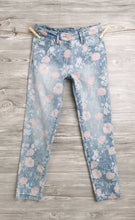 Load image into Gallery viewer, GIRL SIZE MEDIUM (10 YEARS) DEX, Soft Floral Pants NWT   - Faith and Love Thrift