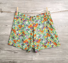 Load image into Gallery viewer, GIRL SIZE XL (14 YEARS) - DEX Floral Shorts NWT - Faith and Love Thrift