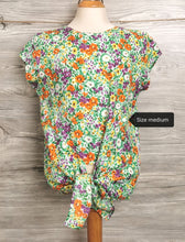 Load image into Gallery viewer, GIRL SIZE(S) MEDIUM, LARGE &amp; EXTRA LARGE - DEX Floral Dress Shirt NWT - Faith and Love Thrift