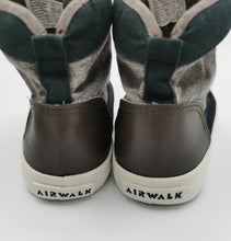 Load image into Gallery viewer, BOY SIZE 1 YOUTH - AIRWALK, HIGH TOP SHOES VGUC - Faith and Love Thrift
