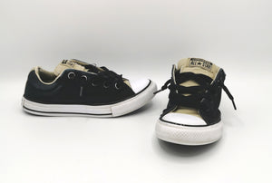 BOY SIZE 1 YOUTH - CONVERSE ALL STARS, LOW TOP SHOES GUC - Faith and Love Thrift