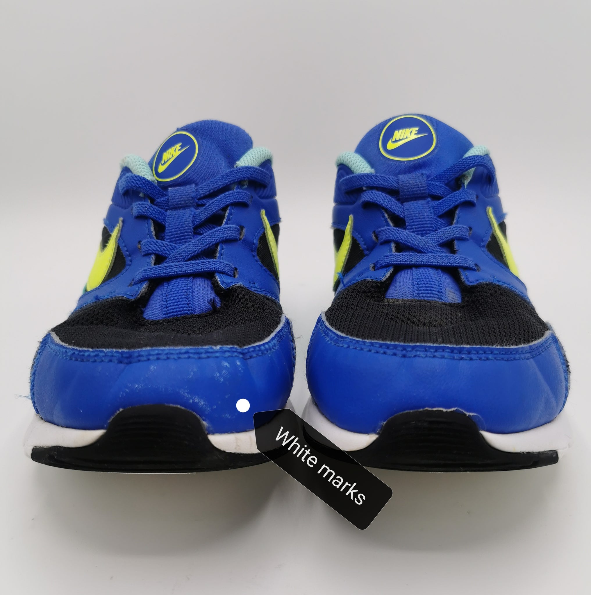 BOY SIZE 2 YOUTH NIKE Running Shoes Stretch Laces VGUC B2 Faith and Love Thrift