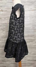 Load image into Gallery viewer, GIRL SIZE 6 YEARS - DEUX PAR DEUX, Black &amp; White, Floral Lace Fitted Dress VGUC B42