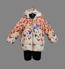 Load image into Gallery viewer, BABY GIRL SIZE 18-24 MONTHS - ZARA BabyGirl Collection, Floral Hooded Puffer Jacket VGUC

Super soft and cozy, lightweight puffer coat. Perfect for spring and fall weather.

Note* there are two stains - Please review all pictures for reference. 

