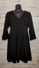 Load image into Gallery viewer, WOMENS PLUS SIZE 3X - Spencer &amp; Shaw, Black Dress, Thick Stretch NWT