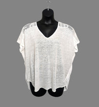 Load image into Gallery viewer, WOMENS SIZE XL - MELISSA NEPTON, White Lace Summer Top NWT 

Beautiful boho style, lightweight, lace details on shoulders. V-Neck. Perfect for summer. 

Melissa Nepton - Designer fashion that is timeless and quality made! 

Pictured on plus size mannequin. 

