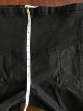 Load image into Gallery viewer, WOMENS SIZE MEDIUM / LARGE - MINI MATERNITY, Black Dress Pants, Full Belly Panel EUC B5