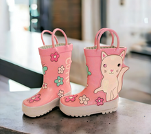 Load image into Gallery viewer, BABY GIRL SIZE 5 TODDLER - JOE FRESH, Kitty Rain Boots, Pink / Spring Flowers VGUC B20