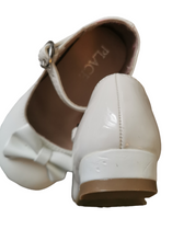 Load image into Gallery viewer, GIRL SIZE 6 TODDLER - CHILDREN&#39;S PLACE, White Dress Shoes VGUC B13