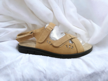 Load image into Gallery viewer, WOMENS SIZE 7 B - TRADITIONS, Brown Leather Suede Sandals NWOT B26