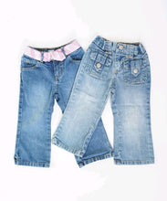 Load image into Gallery viewer, GIRL SIZE 2T - OLD NAVY, Flarred Jeans (2-Pack) EUC - Faith and Love Thrift