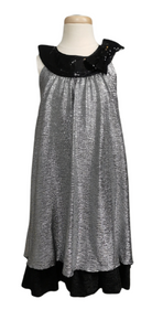 Special Occasion Party Dress by Turo Parc Barcelona

Girls Size 7 - Like New Condition 

Colour: Silver & Black 

