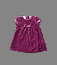Load image into Gallery viewer, Beautiful Baby Girl Dress that&#39;s perfect for any occasion.  Excellent preloved condition. 